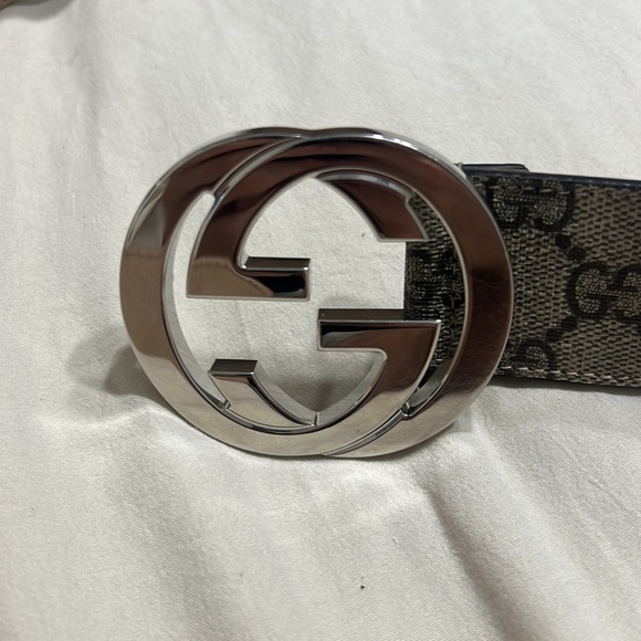 Gucci GG Supreme Belt With G Buckle - Picture 3 of 8